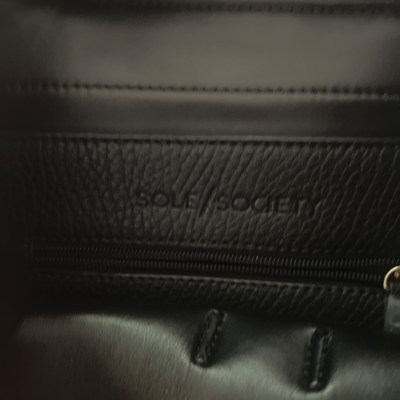 Backpack - Picture 2 of 3